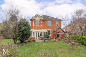 Photo 22- click for photo gallery